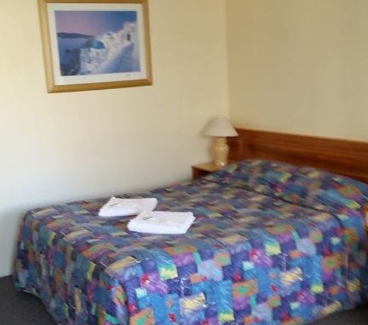 Gateway Motor Inn
