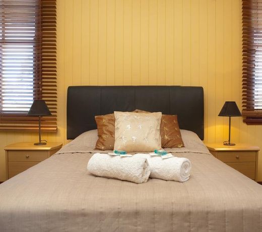 Yandina Hotel