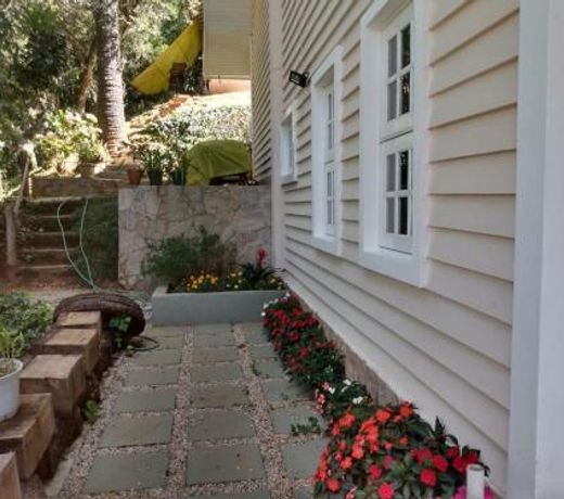 Forest Pine Inn