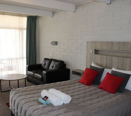 Thomas Lodge Motel