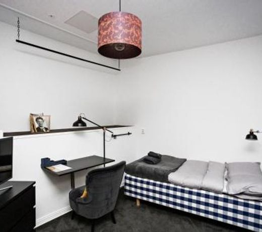 Eight Rooms