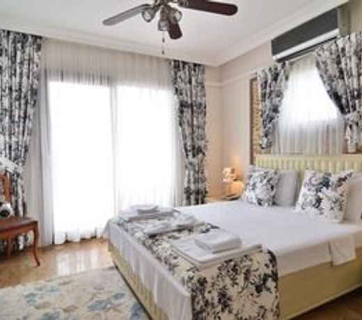 Cunda Paradise Butik Otel