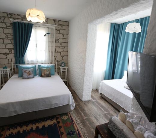 Peroni Hotel