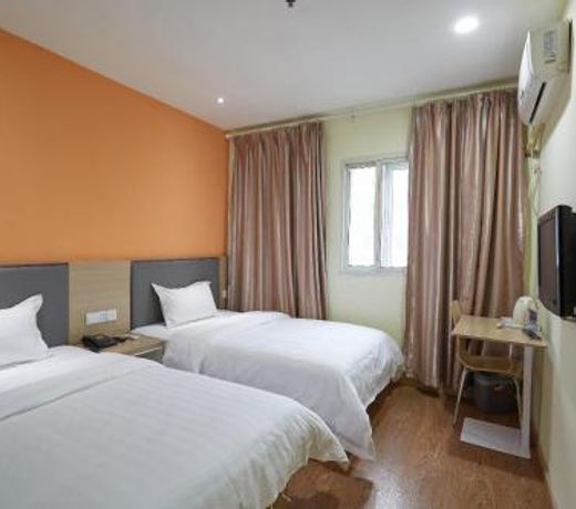 7Days Inn Hangzhou Wulin Square Airport Shuttle Station