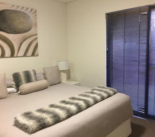 Parklane Apartments