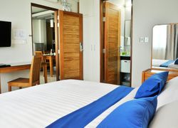 Elite Beach Inn фото 2