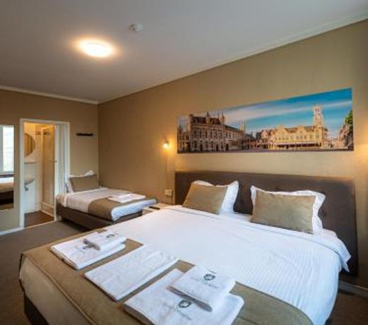 Hotel Cavalier