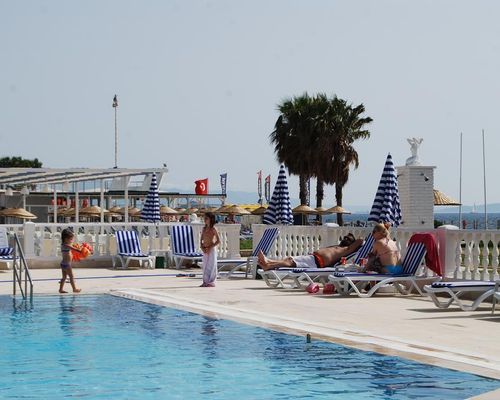 Club Blue White All Inclusive - Тургутреис - фото 21