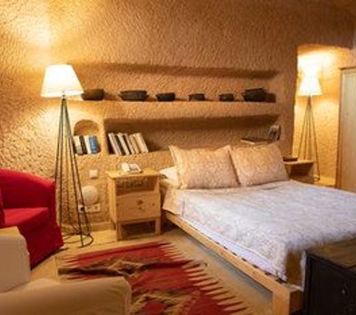 Kistar Cave Hotel