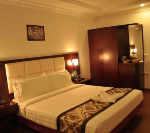 Grand Clarks Inn