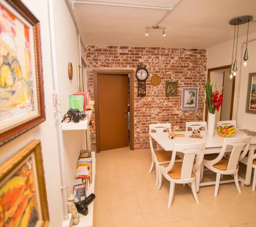 B&B Artistic Tirana