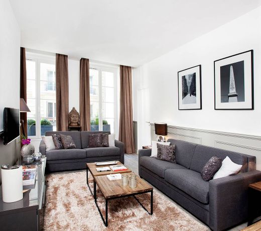 LivinParis - Luxury 3 Bedrooms Grands-Boulevards I