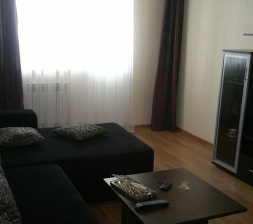 Apartment on Salmyshskaya 72