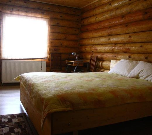GOSTINICHNO BANNY KOMPLEKS TRI PESKARYA