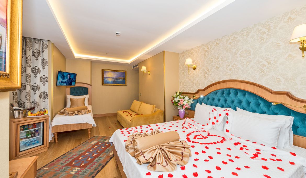 Aprilis Gold Hotel