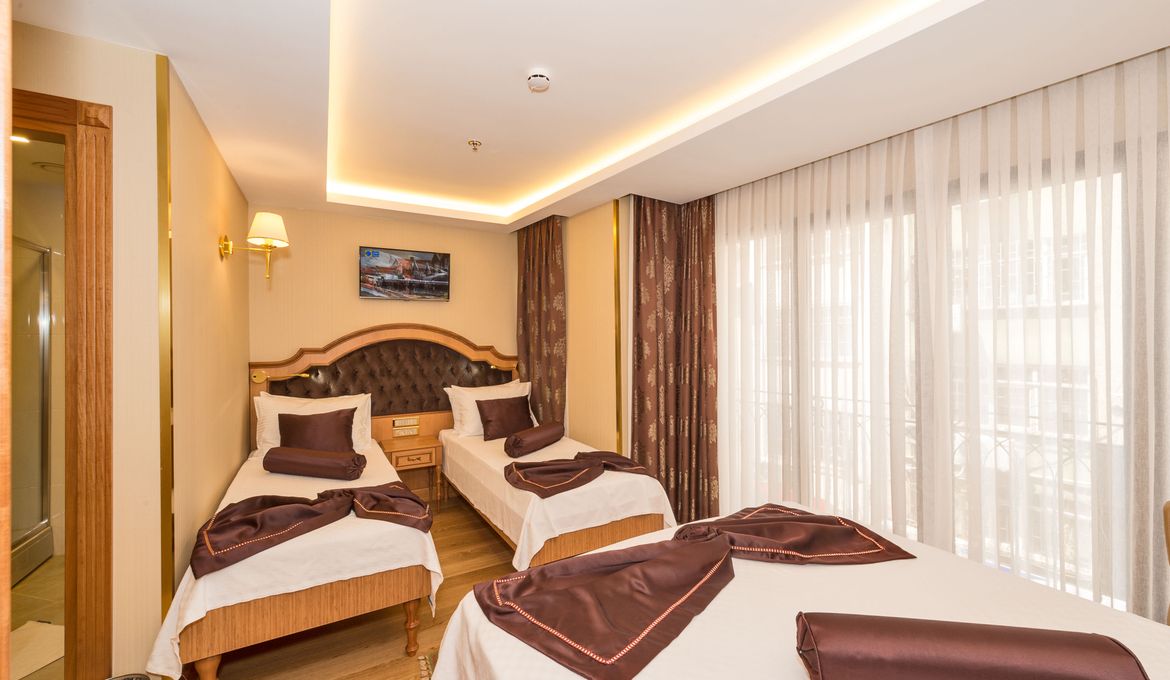 Aprilis Gold Hotel