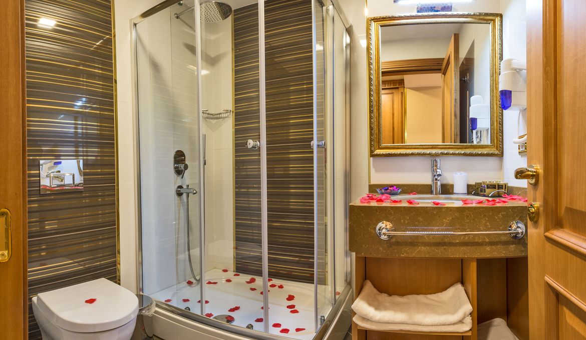 Aprilis Gold Hotel
