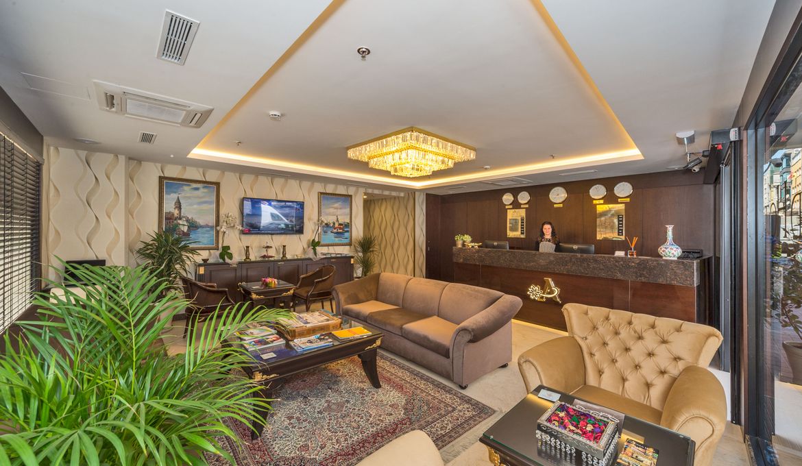 Aprilis Gold Hotel