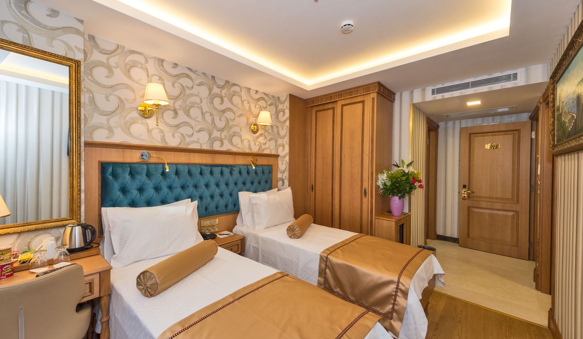 Aprilis Gold Hotel