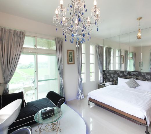 Love Villa Bed and Breakfast