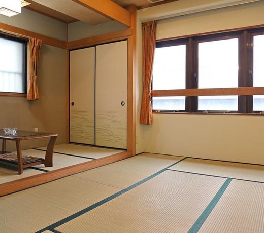 Business Hotel Anrakusou
