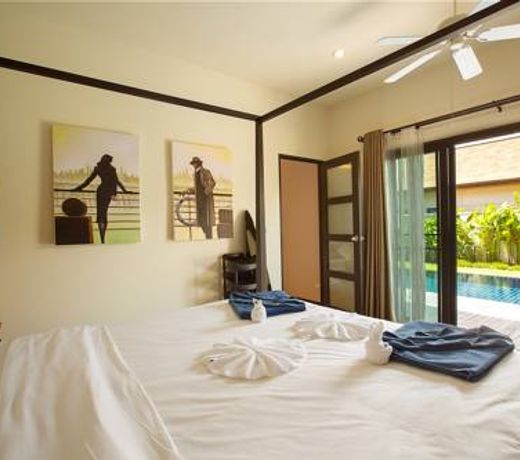 Villa Marama by TropicLook: Kokyang style Nai Harn Beach