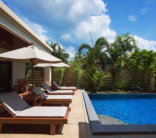 Villa Hoata by TropicLook