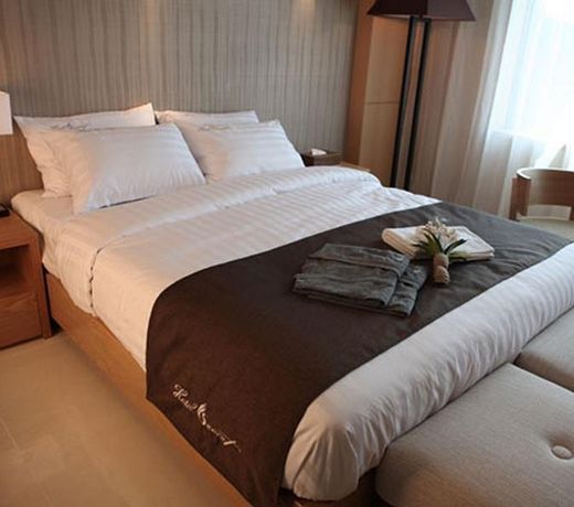 Dubai Tourist Hotel