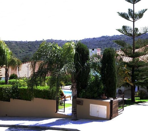 Eve Pissouri Veriko Villa