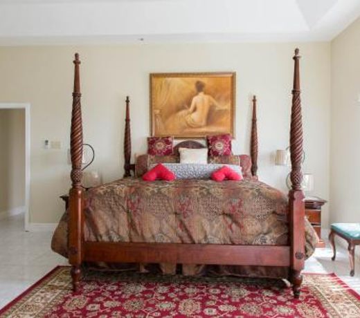 The Royal Kensington Villa 4