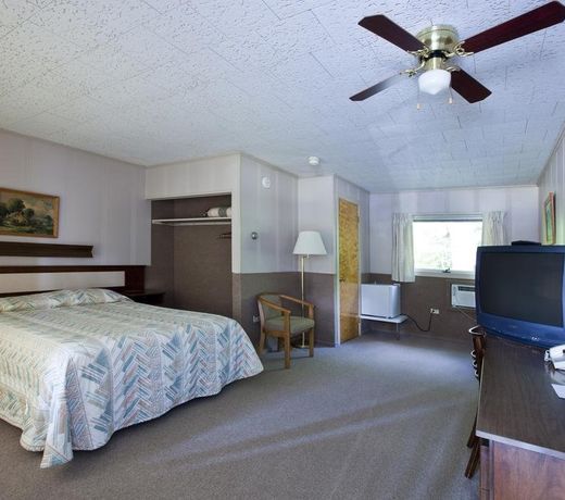 Mount Coolidge Motel