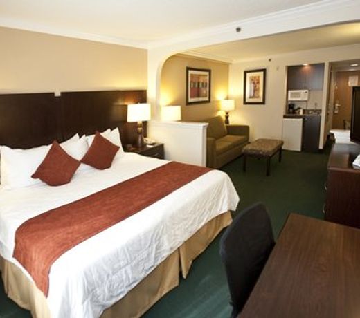 Best Western Plus Ambassador Suites Venice