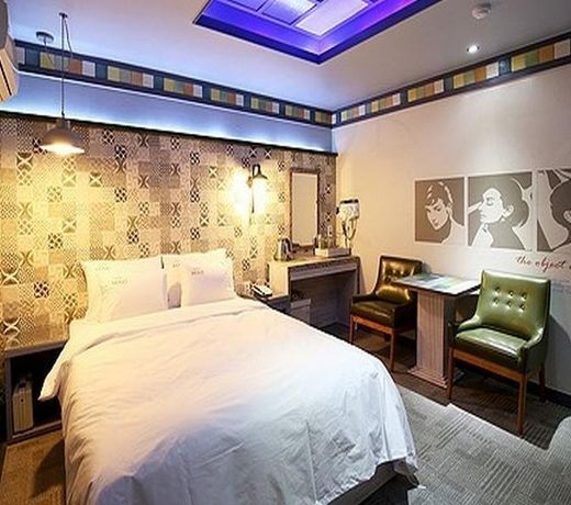 Motel Mac