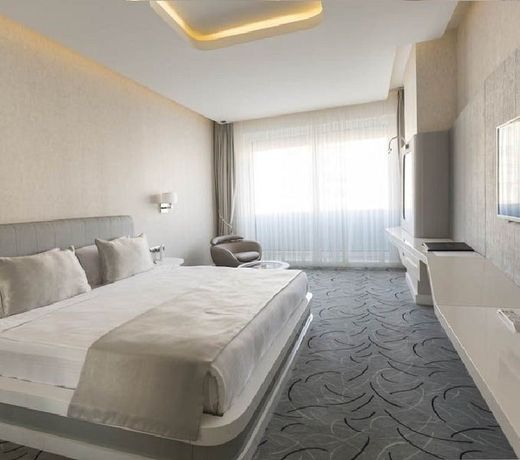 White Line Boutique Hotel