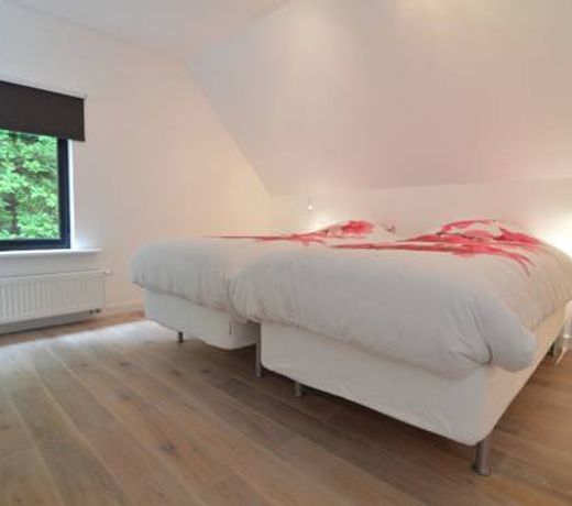Modern Holiday Home In Brasschaat near Town Center