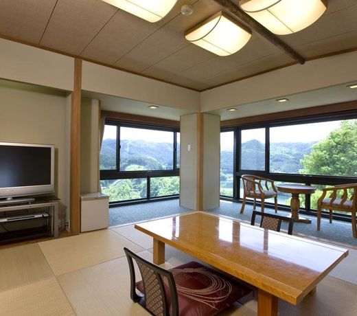 Shorenji Lake Hotel