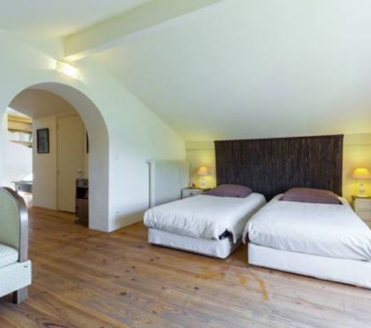 Blissful Villa in Grasse with Private Swimming Pool