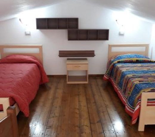 Pisceneris Holiday Home