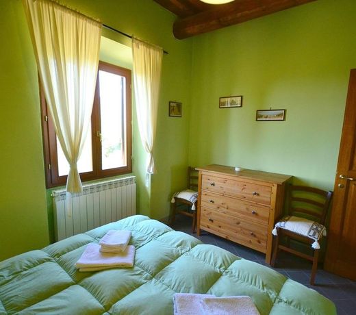 Luxurious Holiday Home in Pelago Italy with Pool