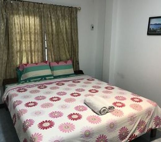 Diamond Home