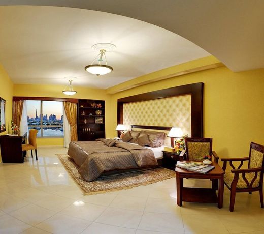 Deira Suites Deluxe Hotel Suites
