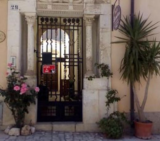 Elianthos B&B