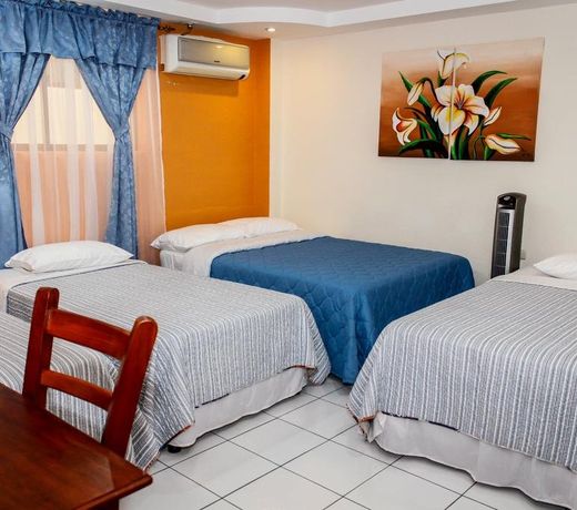 Brisas Hotel