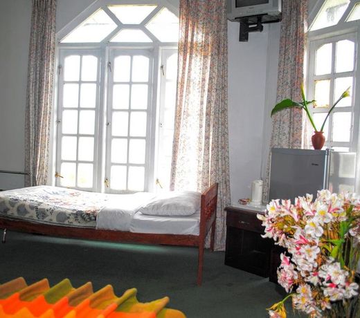 Binota Hotel
