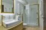 Four Doors Hotel