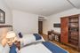 Four Doors Hotel