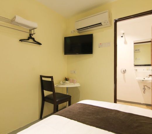 Naka Hotel