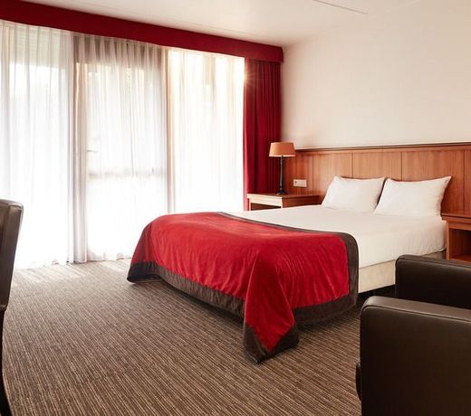 Van der Valk Hotel Dennenhof