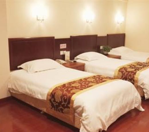 GreenTree Inn ZheJiang JiaXing West ZhongShan Road Vintage Car Building Express Hotel