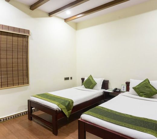 OYO 2207 Hotel Transit